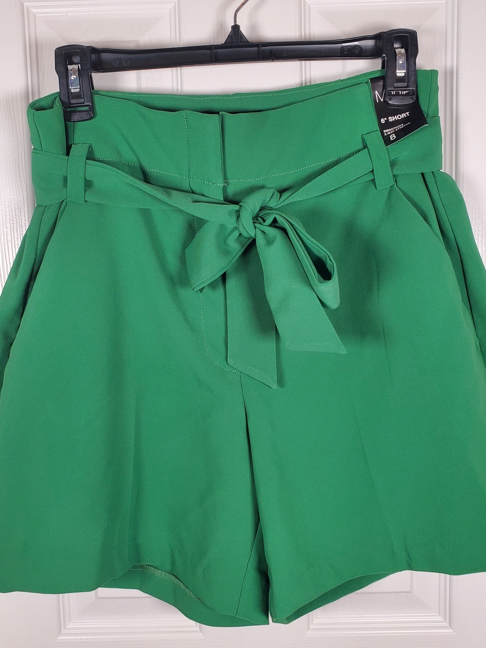 NWT NY&Co Maddie Smoothing Two-Way Stretch Shorts Size 8 - Picture 5 of 17